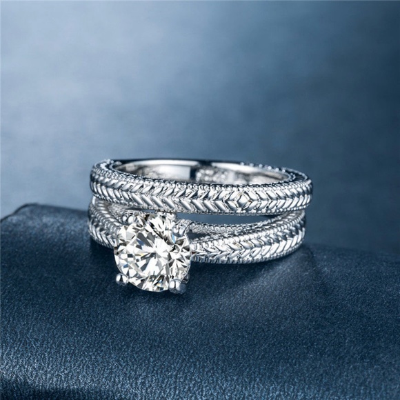 Luxury 925 Silver Ring Round Cut White Sapphire - Picture 4 of 6